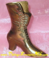 Granny Boot/Antique-style Ankle Boot Brass Metal Figural Bud Vase/Small Planter/Fireplace Matches Holder, etc. Victorian Fashion Decorative Object d’ Art Vintage ca pre-1970s <b><span style='color:red'>*****PRIORITY MAIL SHIPPING INCLUDED – DOMESTIC ORDERS ONLY!*****</span></b><span style='color:purple'> Image for Granny Boot/Antique-style Ankle Boot Brass Metal Figural Bud Vase/Small Planter/Fireplace Matches Holder, etc. Victorian Fashion Decorative Object d’ Art Vintage ca pre-1970s <b><span style='color:red'>*****PRIORITY MAIL SHIPPING INCLUDED – DOMESTIC ORDERS ONLY!*****</span></b><span style='color:purple'>